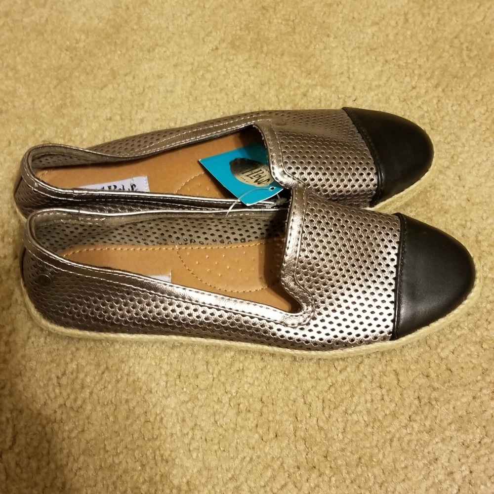 MadLove Gold Flats